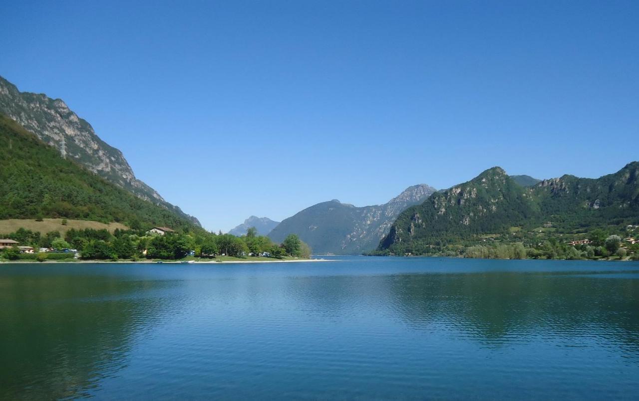 Casa Carla, Bis 4 Personen, Garten, Balkon Mit Blick Auf Den See Und Die Berge Crone Eksteriør bilde