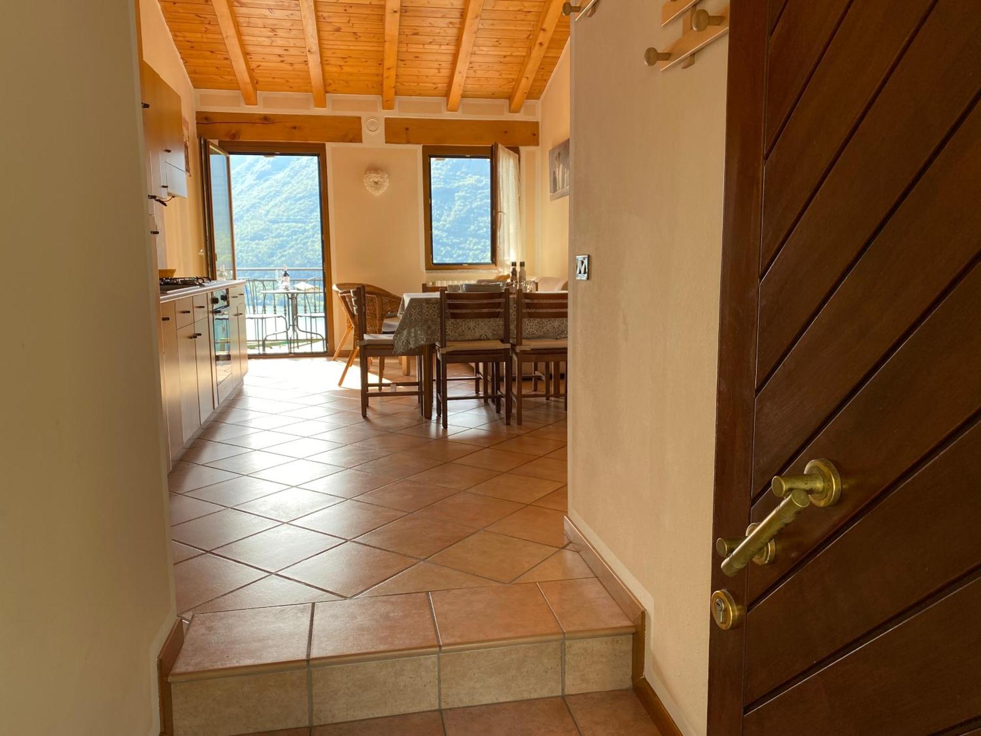 Casa Carla, Bis 4 Personen, Garten, Balkon Mit Blick Auf Den See Und Die Berge Crone Eksteriør bilde